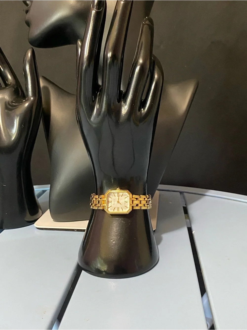 Vintage Women's Gold Pulsar Wrist Watch Retro Style  Bracelet